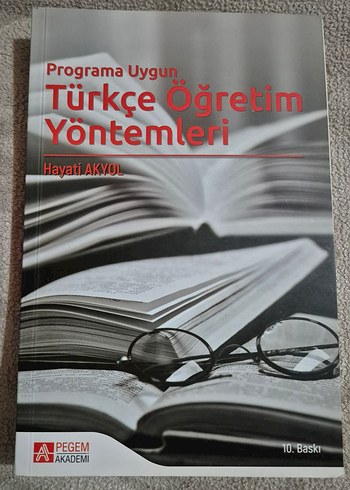 Programa Uygun Türkçe Öğretim Yöntemleri Kitabı
