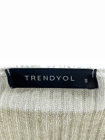 s Beden çeşitli Renk Trendyol & Milla Bluz %70 İndirimli.