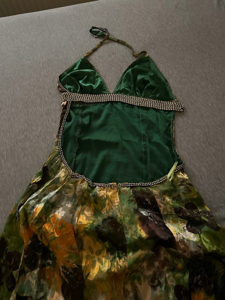 Taşlı Camo Desenli V Yaka Elbise — görsel 2/6