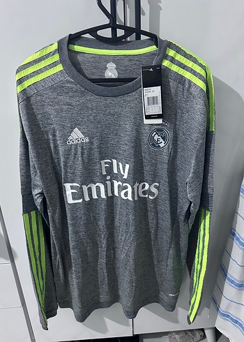 REAL MADRİD 2015-2016 UZUN KOLLU NADİR FORMA