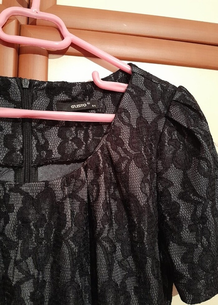 Dantel detaylı siyah kısa abiye elbise - Görsel 2