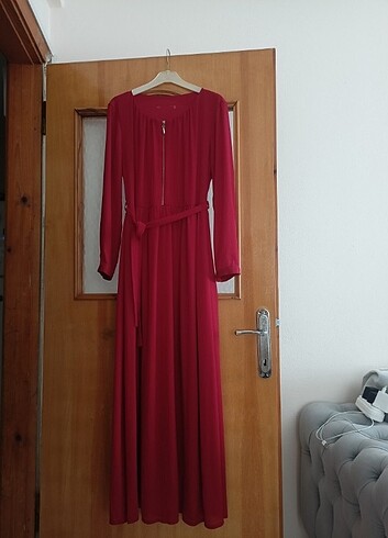 Kırmızı Fermuarlı Elbise 