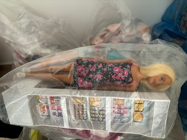  Beden Barbie Süpermarkette Oyun Seti