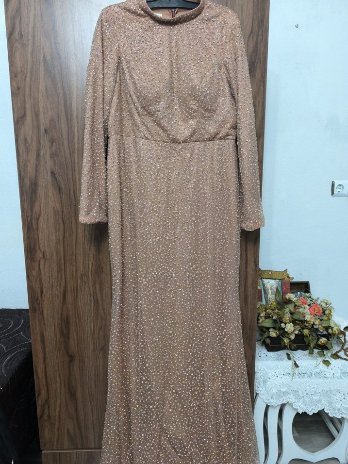 Bej Uzun Kollu Drapeli Abiye Elbise - Görsel 2