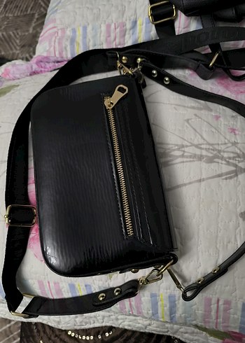 Siyah Deri Kadın Çanta, Klasik ve Sokak Stili - Görsel 3