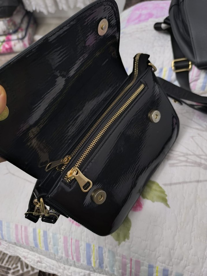 Siyah Deri Kadın Çanta, Klasik ve Sokak Stili - Görsel 2