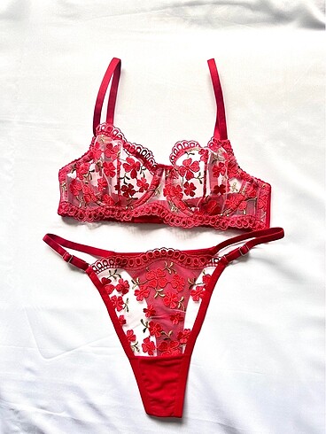 diğer Beden kırmızı Renk Kırmızı bralet takım