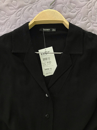 Zara Yeni etiketli siyah gömlek