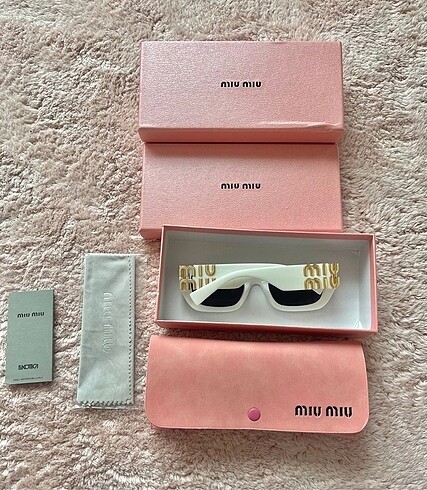 Miu miu gözlük