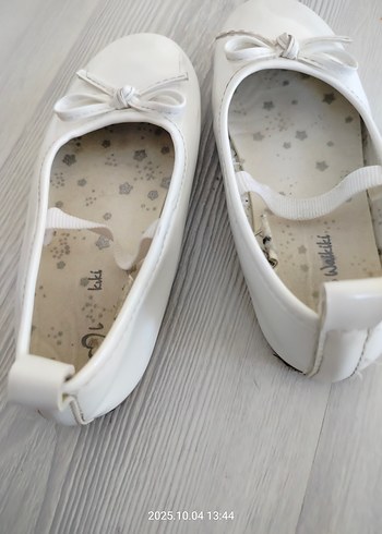 Kız Çocuk Beyaz Fiyonk Detaylı Babet - Görsel 4