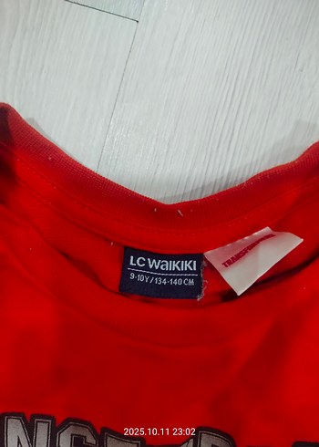 9 Yaş Beden kırmızı Renk Erkek Çocuk Kırmızı Transformers Baskılı Sweatshirt
