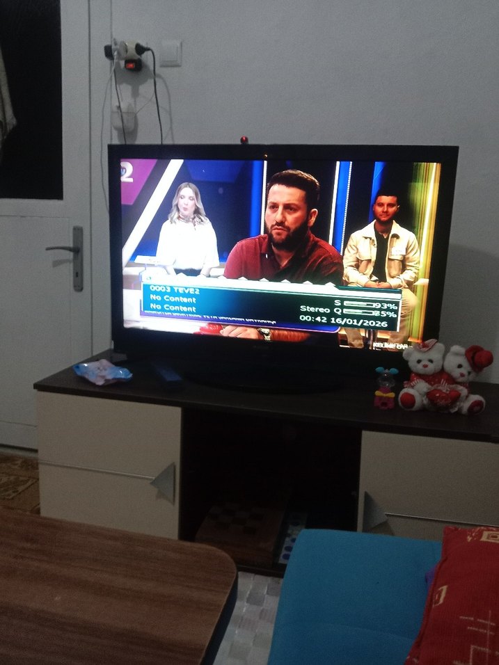 Siyah Renkli Monitör - Görsel 2