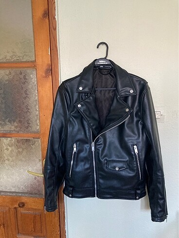 Zara Suni Deri Biker Ceket