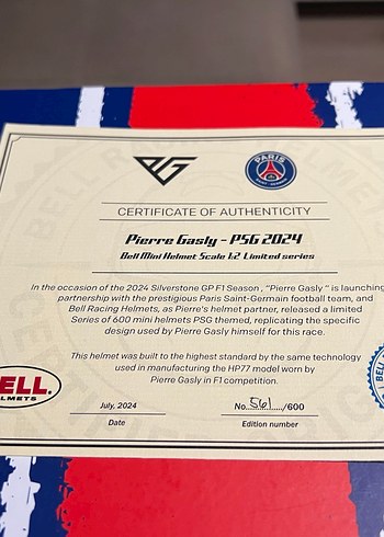 Pierre Gasly PSG 1/2 imzalı bell helmet - Görsel 4