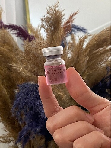 Diğer Pink Glow (Pembe Işıltı) bir flakon ücretidir
