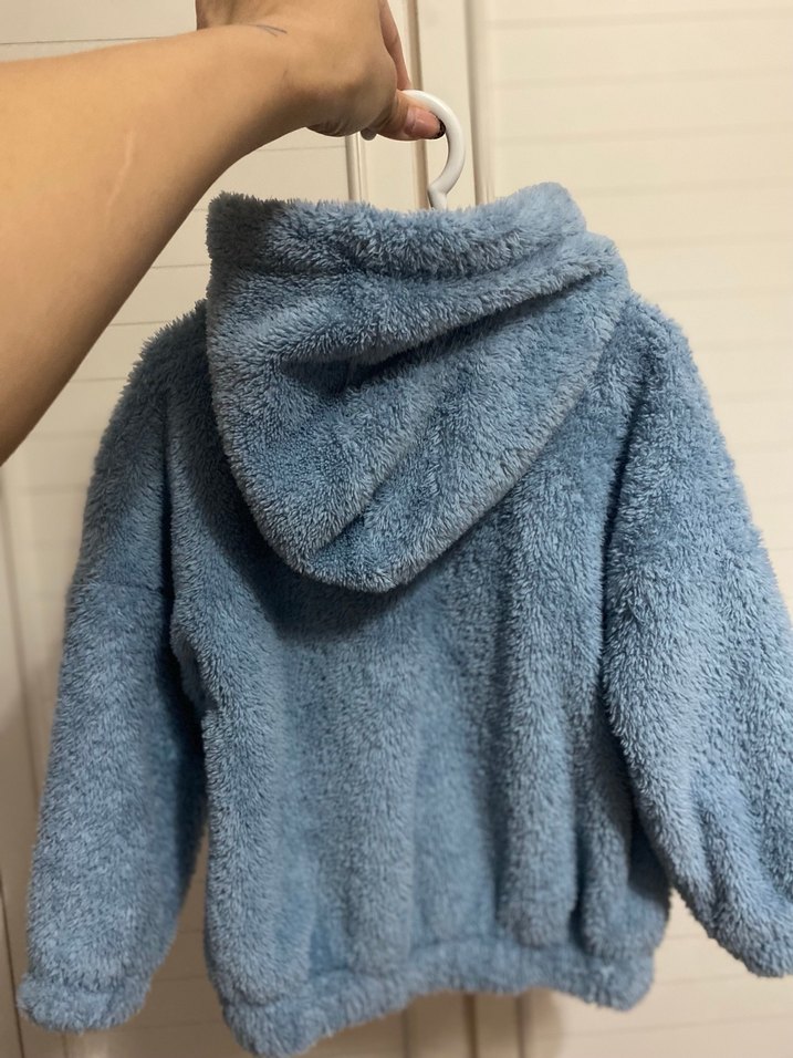 Kapüşonlu mavi Kız Çocuk Peluş Kazak - Görsel 3