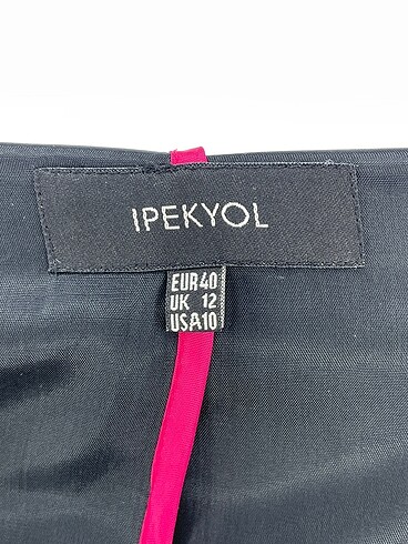 40 Beden siyah Renk ipekyol Blazer %70 İndirimli.