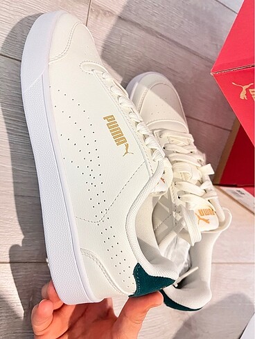 36 Beden beyaz Renk Puma ayakkabı