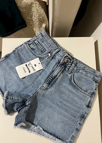 26 Beden Mavi Mini Denim Kadın Şort