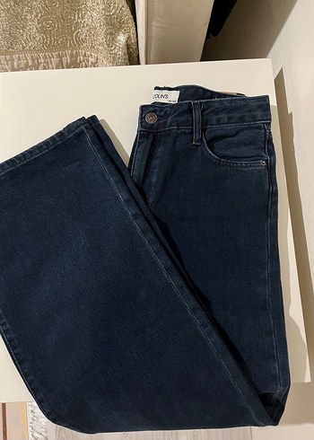 26 Beden Kadın Lacivert Denim Normal Kesim Jean