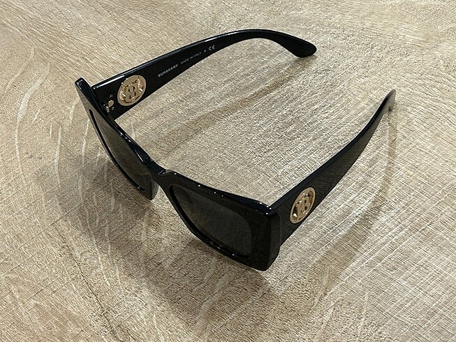 Burberry - Görsel 8