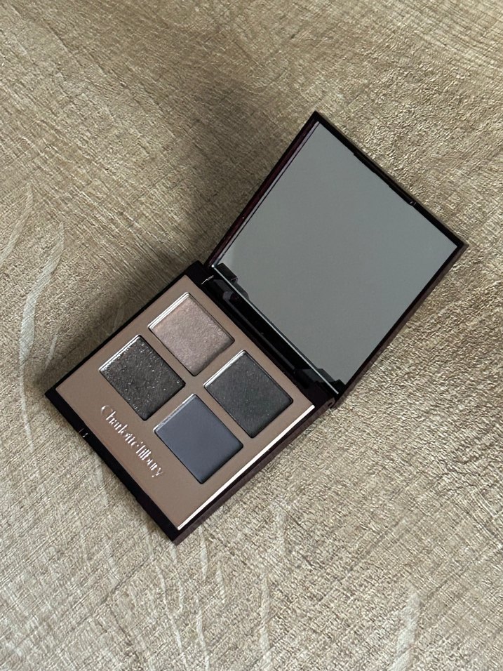 Charlotte Tilbury Far Paleti - Görsel 2