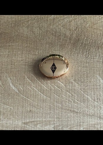 Charlotte Tilburry 02 Medium Seyahat Bot Pudra - Görsel 6