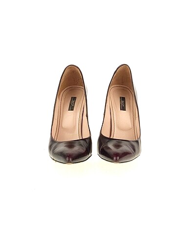 39 Beden inci Stiletto %70 İndirimli.