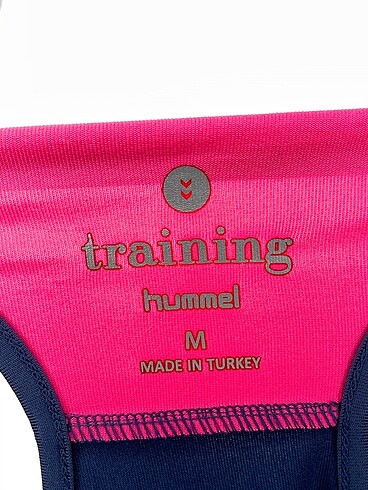 m Beden çeşitli Renk Hummel T-shirt %70 İndirimli.