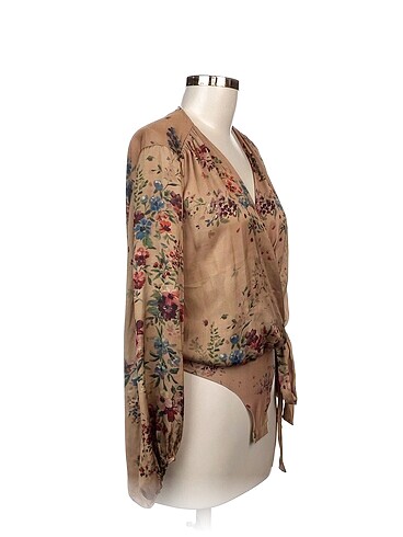 Zara Zara Bluz %70 İndirimli.