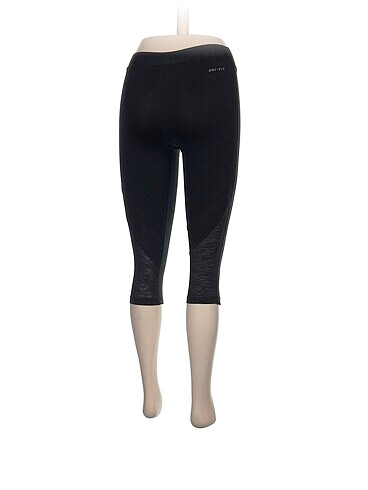 xs Beden Nike Mini Şort %70 İndirimli.