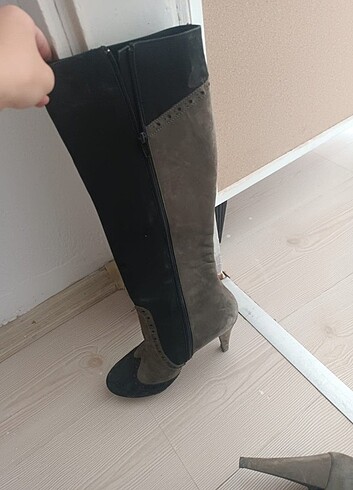 Diğer Topuklu Çizme