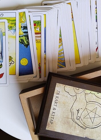 Klasik Tarot Destesi Kutulu