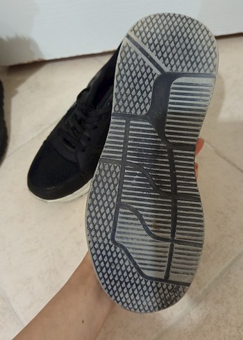 Siyah Bağcıklı Kadın Spor Ayakkabı - Görsel 2