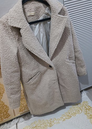 Bej Uzun Kollu Peluş Kadın Kaban - Görsel 3