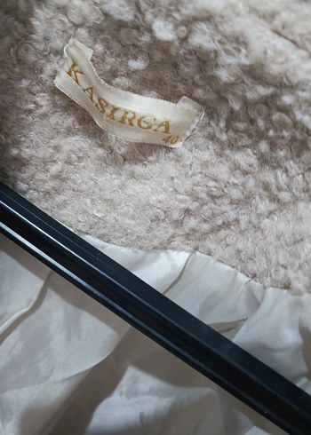 Bej Uzun Kollu Peluş Kadın Kaban - Görsel 5