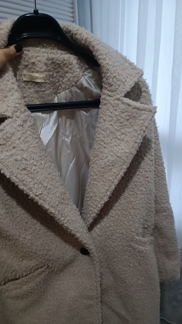 Bej Uzun Kollu Peluş Kadın Kaban - Görsel 4