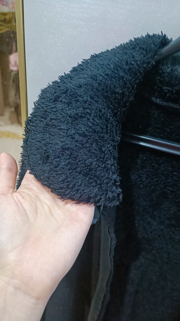 Siyah Peluş Kadın Midi Ceket - Görsel 3