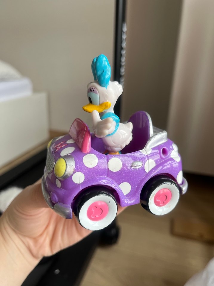 disney daisy duck figür ve arabası - Görsel 2