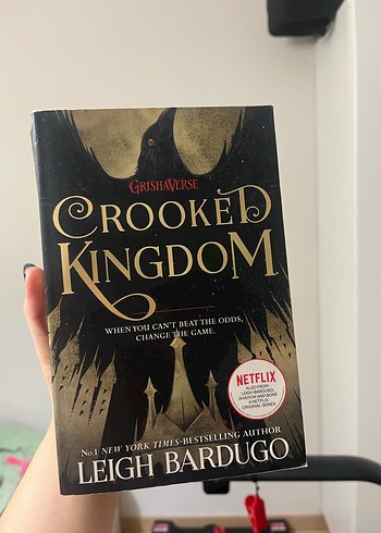 Crooked Kingdom İngilizce Kitap