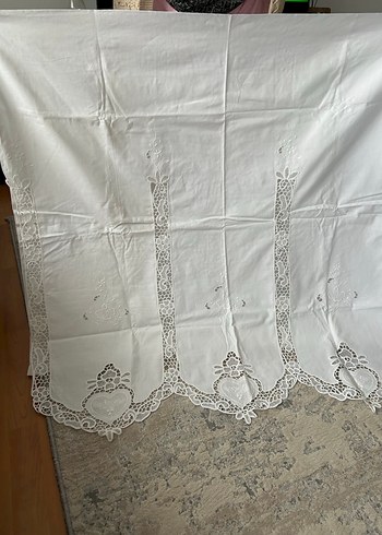 İşlemeli Beyaz Antika Masa Örtüsü ve Perde Seti - Görsel 4