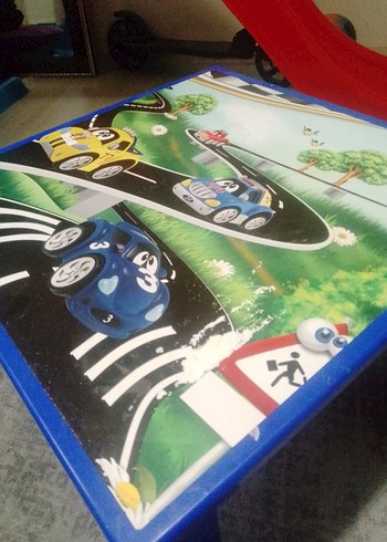 Renkli Araba Temalı Çocuk masası - Görsel 2