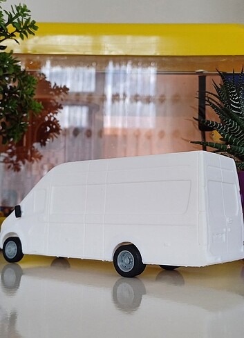 Gazelle next minibüs