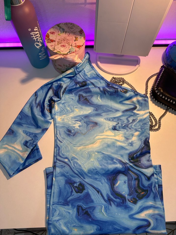 Mavi Desenli Tek omuz elbise - Görsel 2