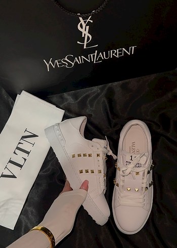 Beyaz Kadın Stiletto Topuklu Spor Ayakkabı
