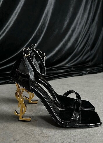 Ysl topuklu