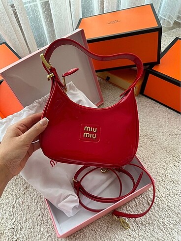 Premium miu miu