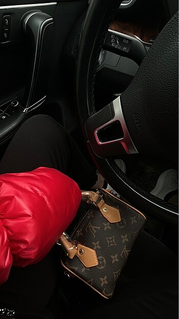  Beden Louis vuitton mini