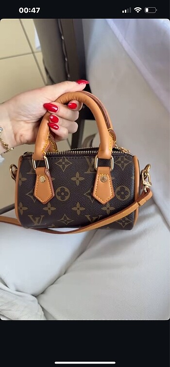 Mini louis vuitton çanta