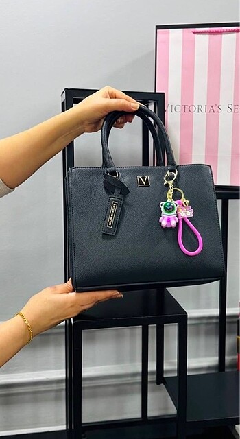 Victoria s Secret VİCTORİA?S SECRET